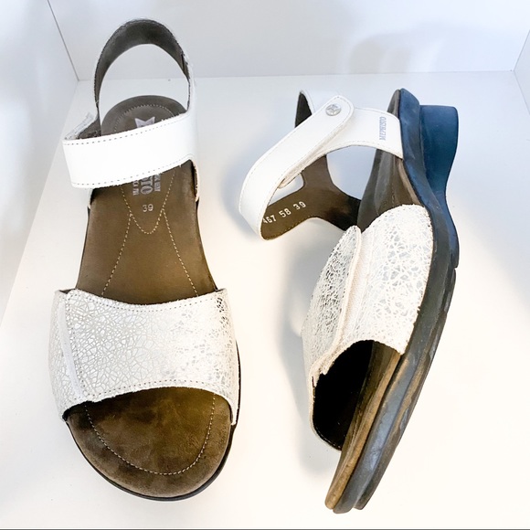 Mephisto Patti Sandal - Picture 4 of 5